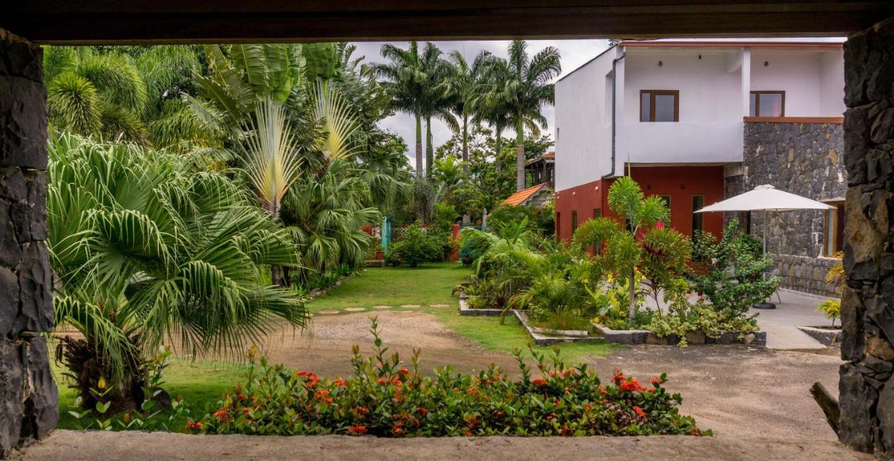 Hotel Emoyeni Gardens Sao Tome Exterior foto